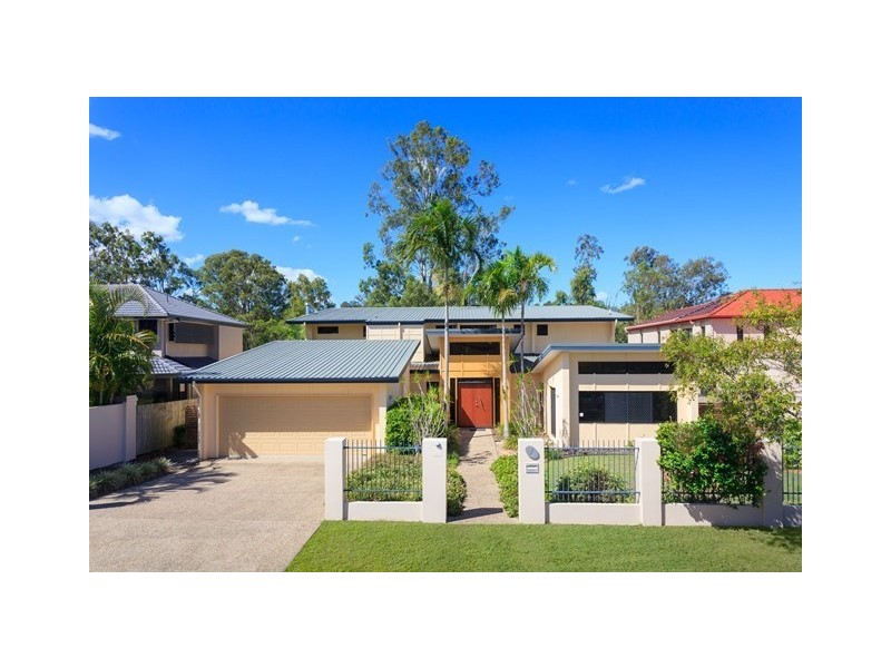 7 Samuel Place, Sinnamon Park QLD 4073