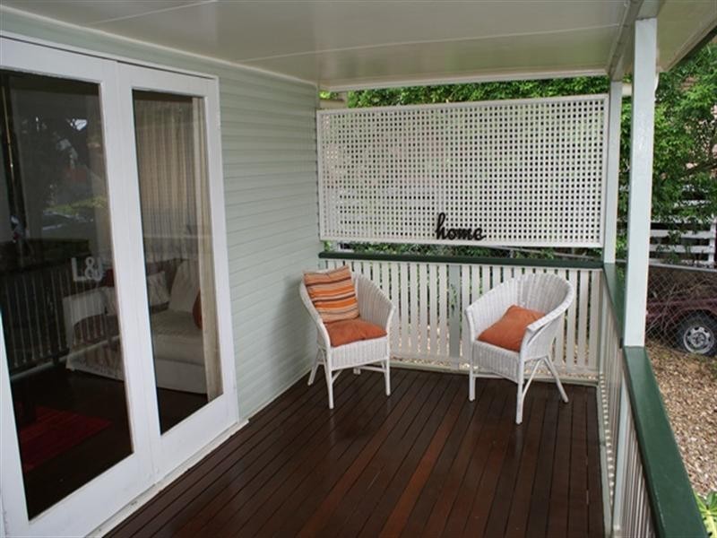 48 Baronsfield Street, Graceville QLD 4075