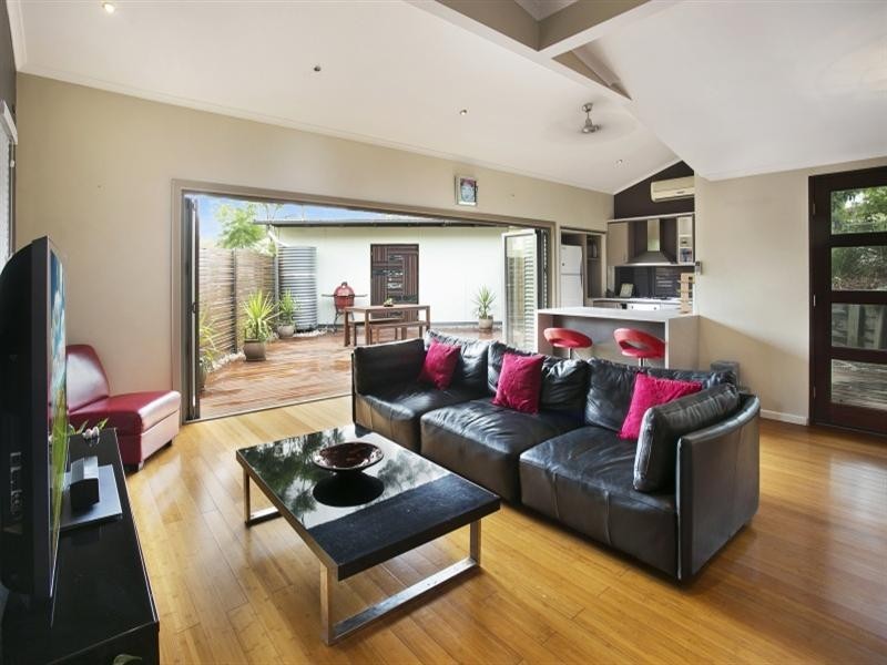 103 Market Street, Indooroopilly QLD 4068