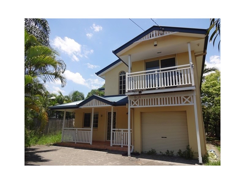 158 Venner Road, Fairfield QLD 4103