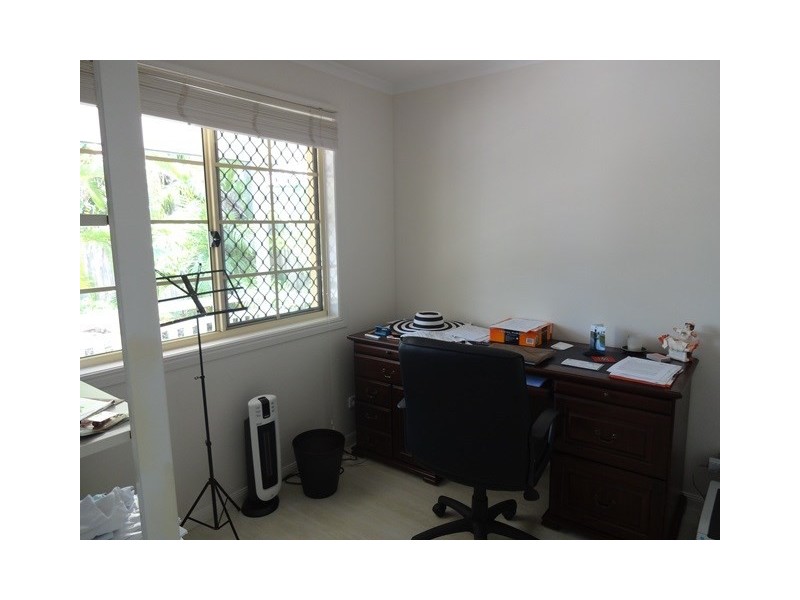 158 Venner Road, Fairfield QLD 4103