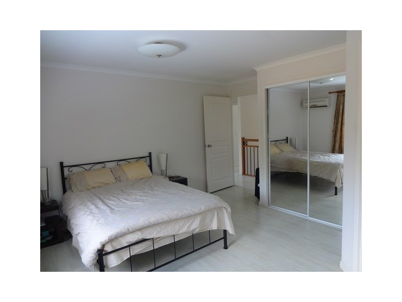 158 Venner Road, Fairfield QLD 4103