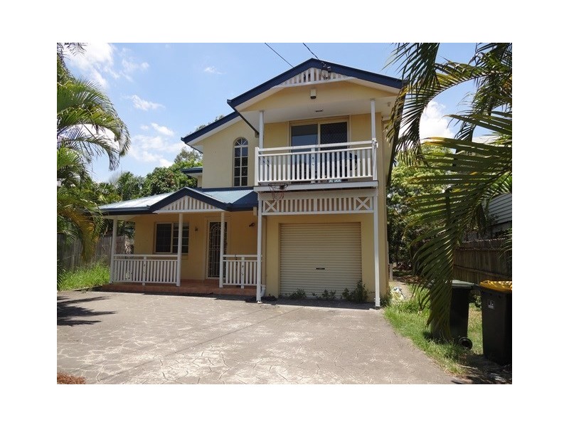 158 Venner Road, Fairfield QLD 4103