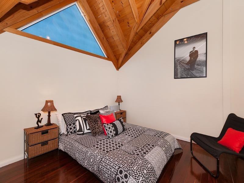 8/19 Likala Street, Wishart QLD 4122