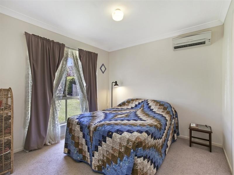 47 Ormond Road, Oxley QLD 4075