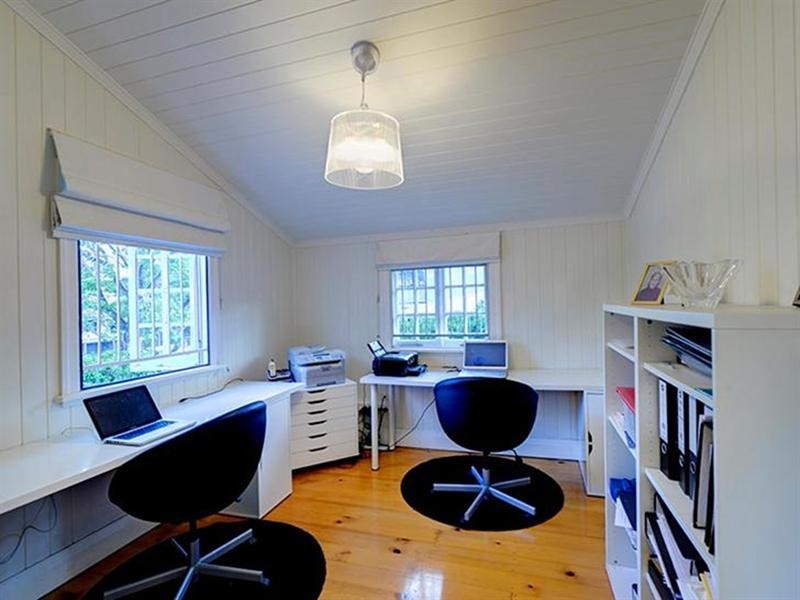 111 Victoria Avenue, Chelmer QLD 4068