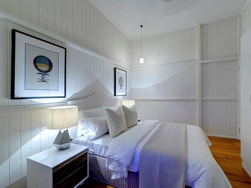 111 Victoria Avenue, Chelmer QLD 4068