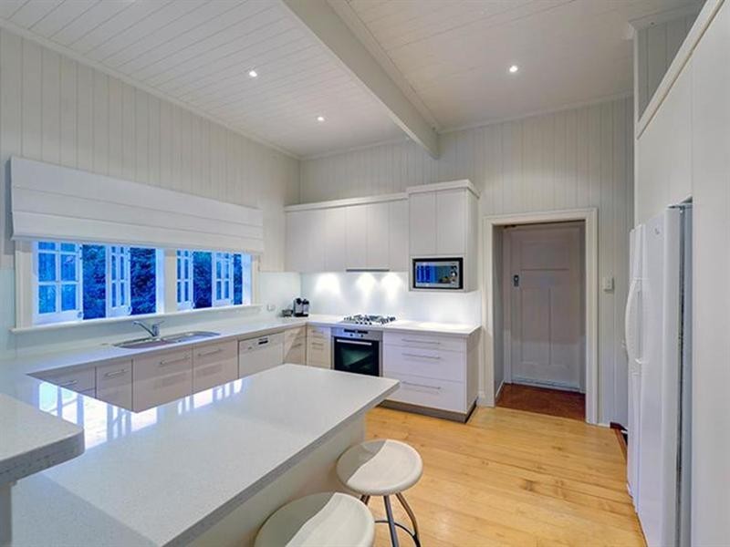 111 Victoria Avenue, Chelmer QLD 4068