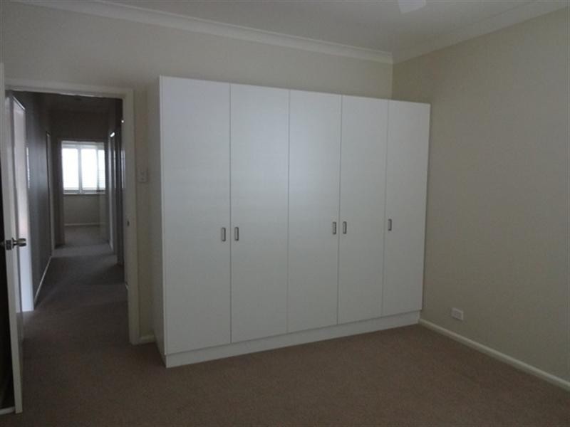 98 Hargreaves Avenue, Chelmer QLD 4068