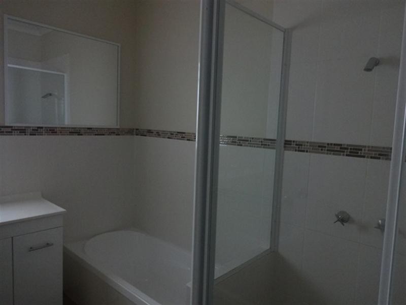 98 Hargreaves Avenue, Chelmer QLD 4068