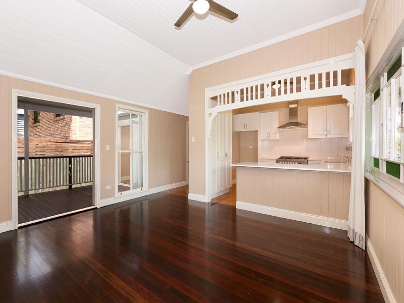 38 Graceville Avenue, Graceville QLD 4075