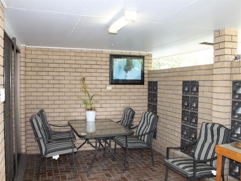 28 Price Street, Oxley QLD 4075