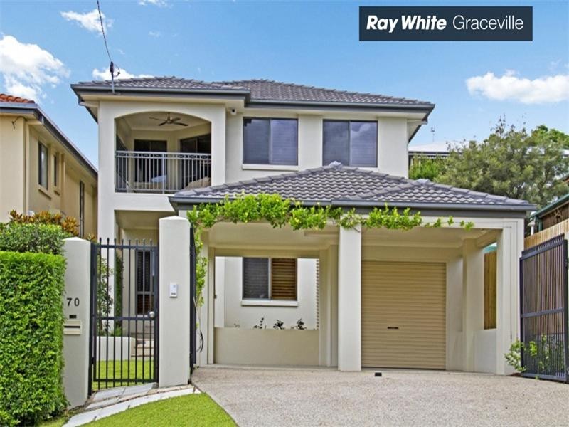 70 Robertson Street, Sherwood QLD 4075