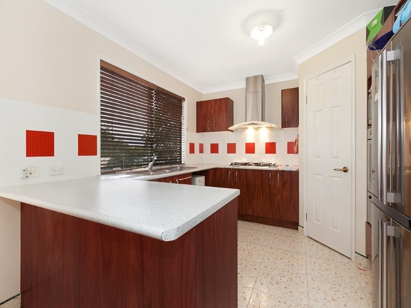 123 Englefield Road, Oxley QLD 4075