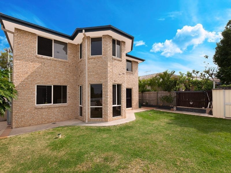 123 Englefield Road, Oxley QLD 4075