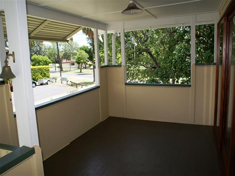 39 Addison Road, Graceville QLD 4075