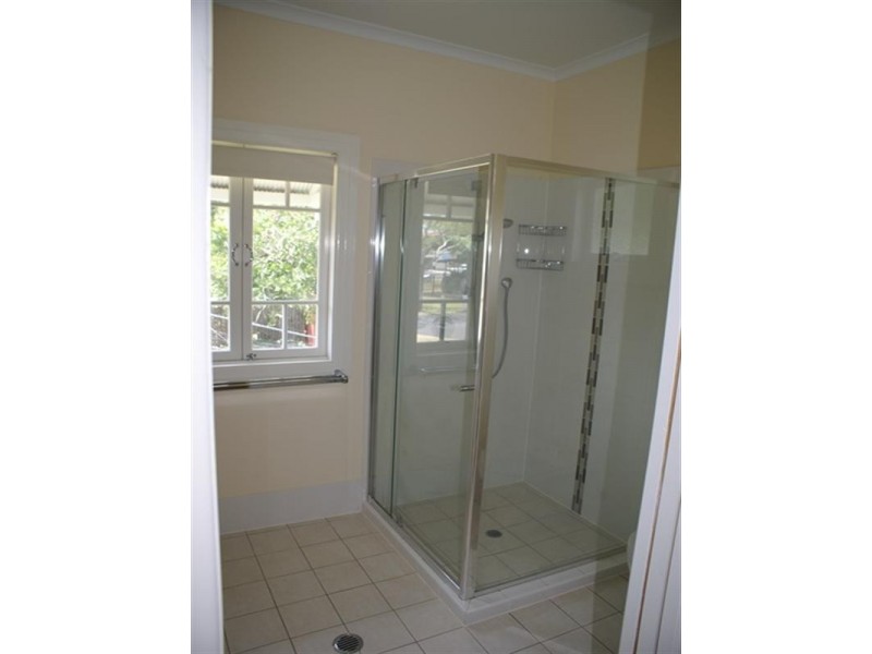 39 Addison Road, Graceville QLD 4075