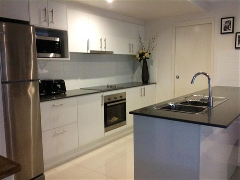 17 Skew Street, Sherwood QLD 4075