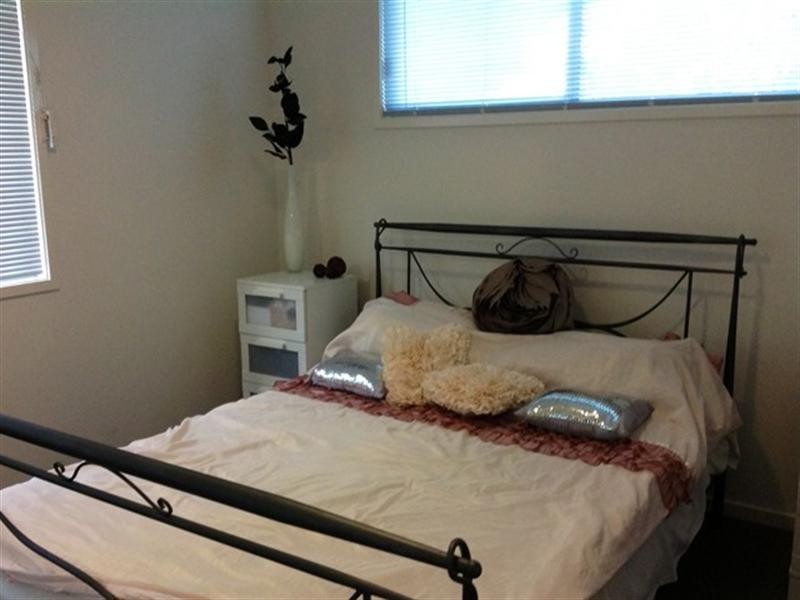 17 Skew Street, Sherwood QLD 4075