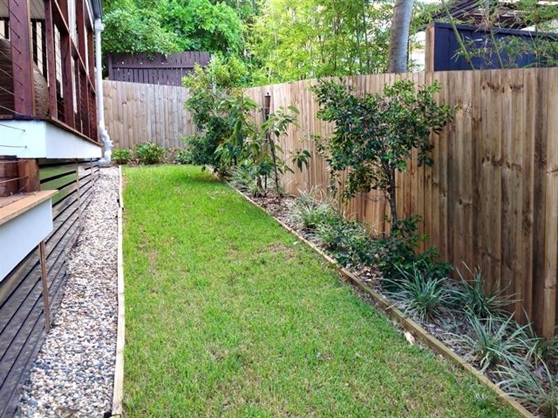 17 Skew Street, Sherwood QLD 4075