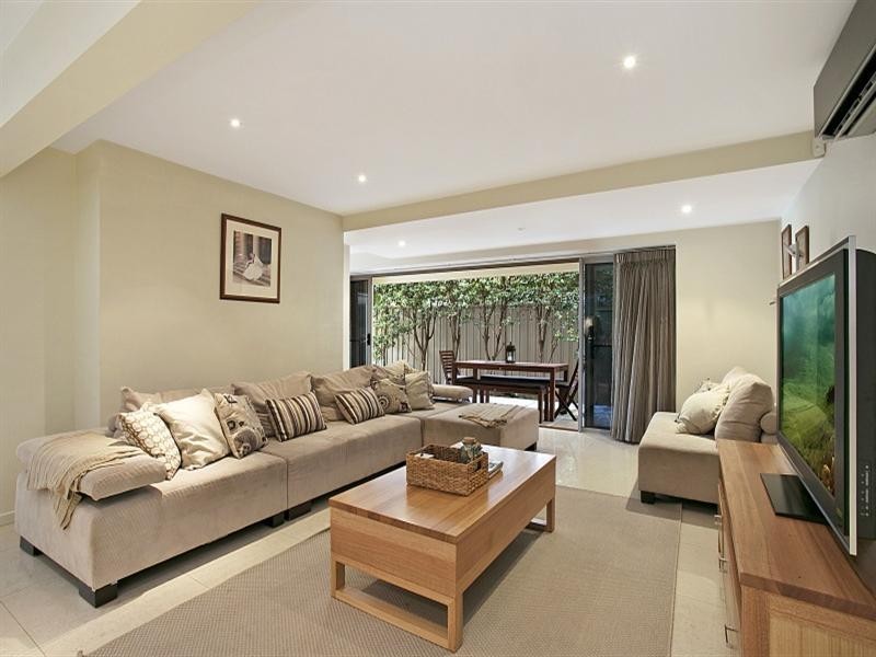 42 Kathleen Street, Corinda QLD 4075