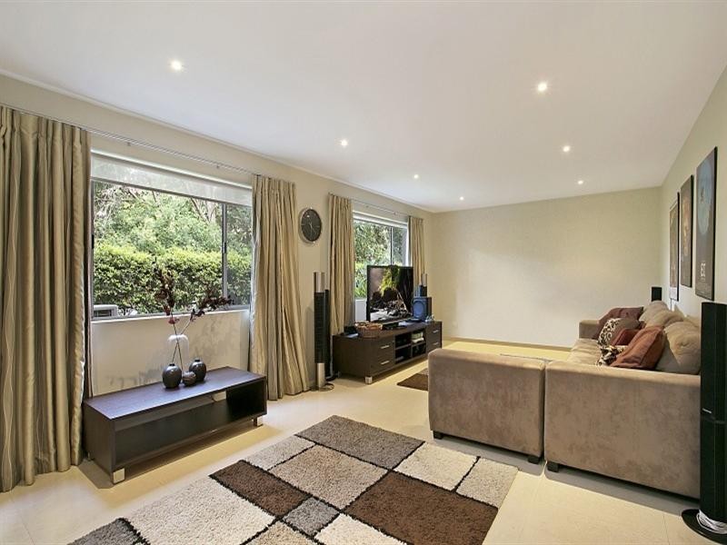 42 Kathleen Street, Corinda QLD 4075