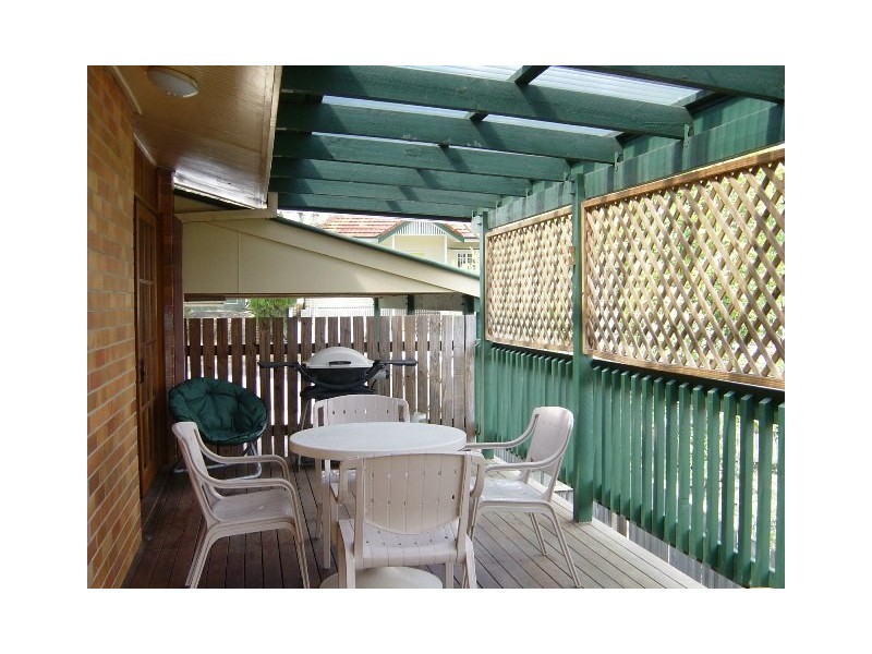 49 Magazine Street, Sherwood QLD 4075