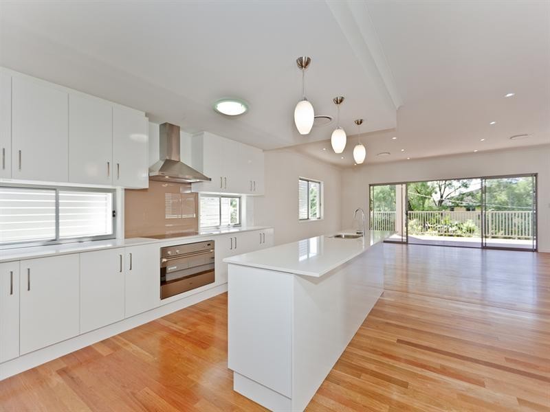 381 Verney Road East, Graceville QLD 4075