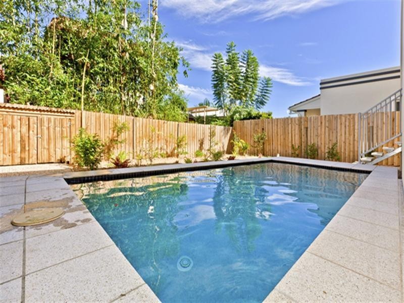 381 Verney Road East, Graceville QLD 4075