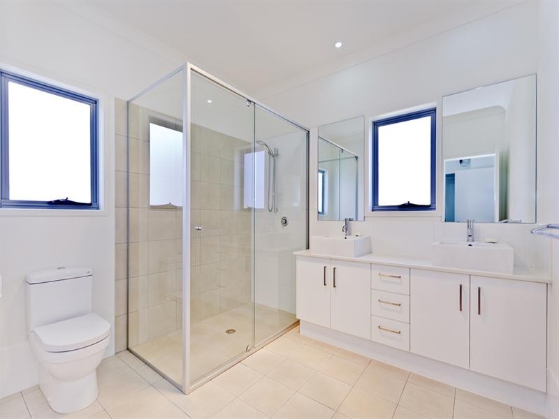 381 Verney Road East, Graceville QLD 4075