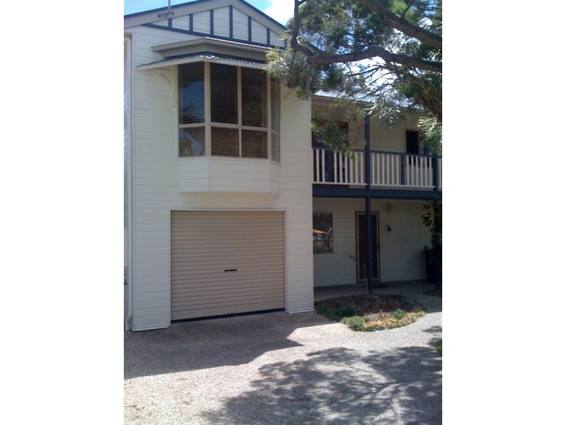 128 Verney Road East, Graceville QLD 4075