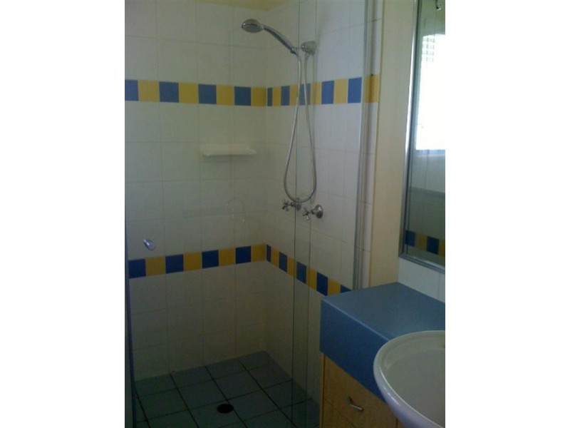 128 Verney Road East, Graceville QLD 4075