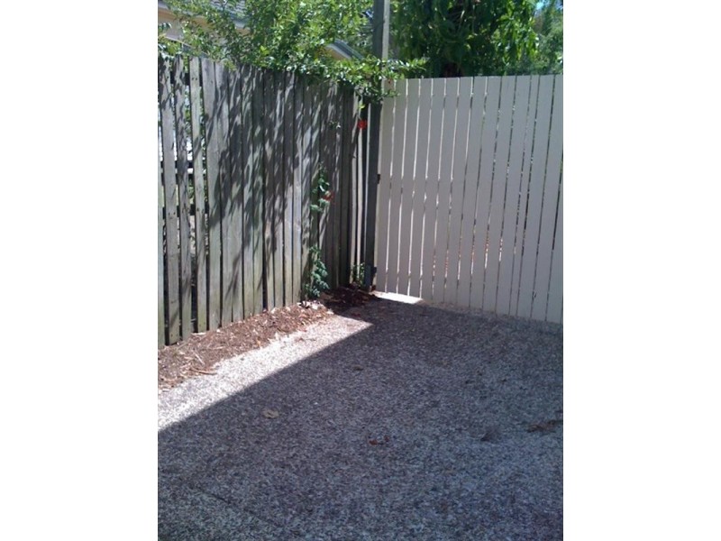 128 Verney Road East, Graceville QLD 4075