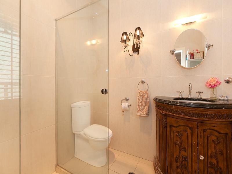 16 Allardyce Street, Graceville QLD 4075