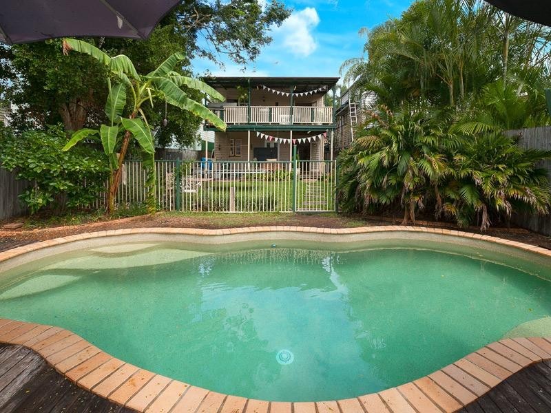 16 Allardyce Street, Graceville QLD 4075