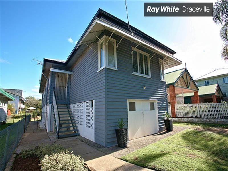 695 Oxley Road, Corinda QLD 4075