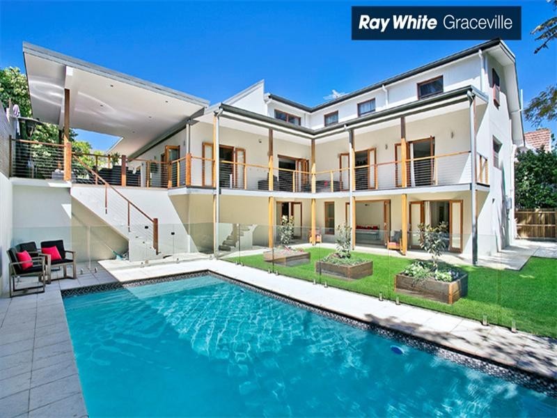 35 Hazelmere Parade, Sherwood QLD 4075