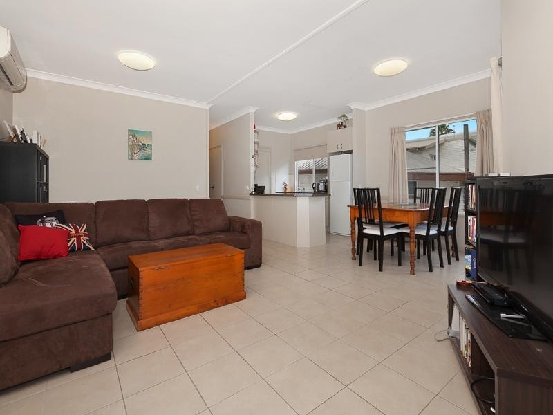 134 Central Avenue, Sherwood QLD 4075