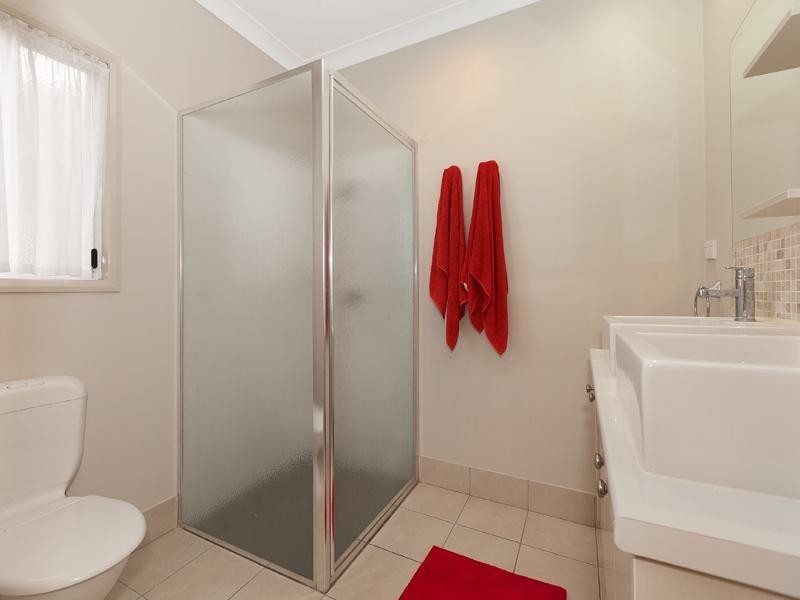 134 Central Avenue, Sherwood QLD 4075