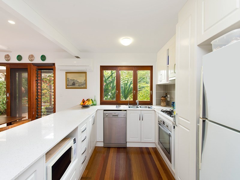 2 Teesdale Street, Corinda QLD 4075