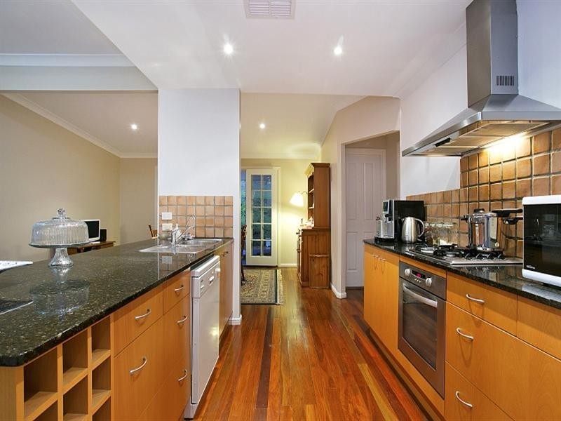 56 Molonga Terrace, Graceville QLD 4075