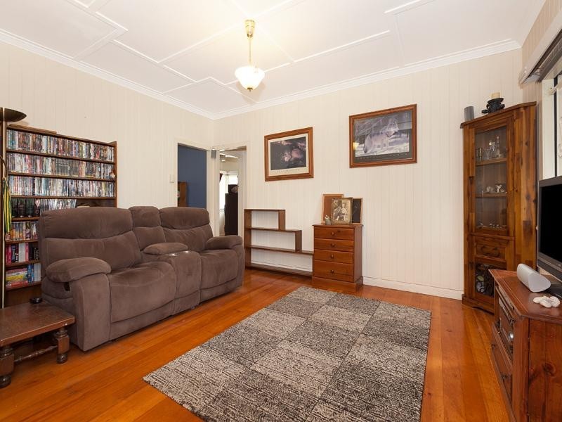 56 Mabel Street, Oxley QLD 4075