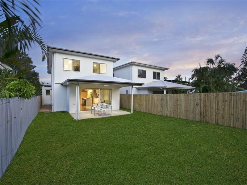 45 Blackwood Street, Sherwood QLD 4075