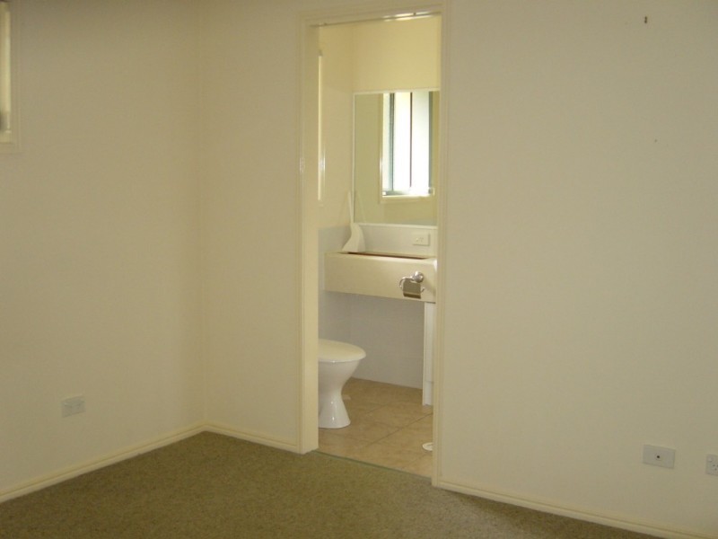 38 Baronsfield Street, Graceville QLD 4075