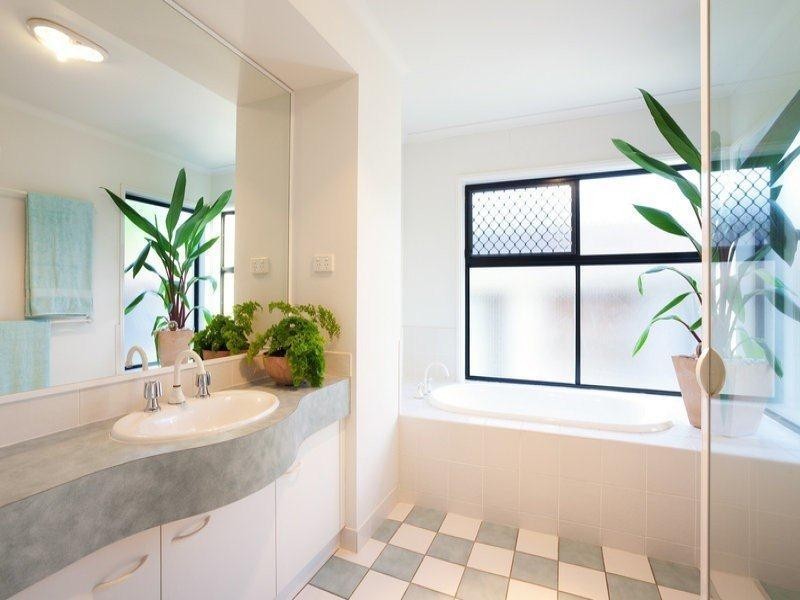 66 Robertson Street, Sherwood QLD 4075