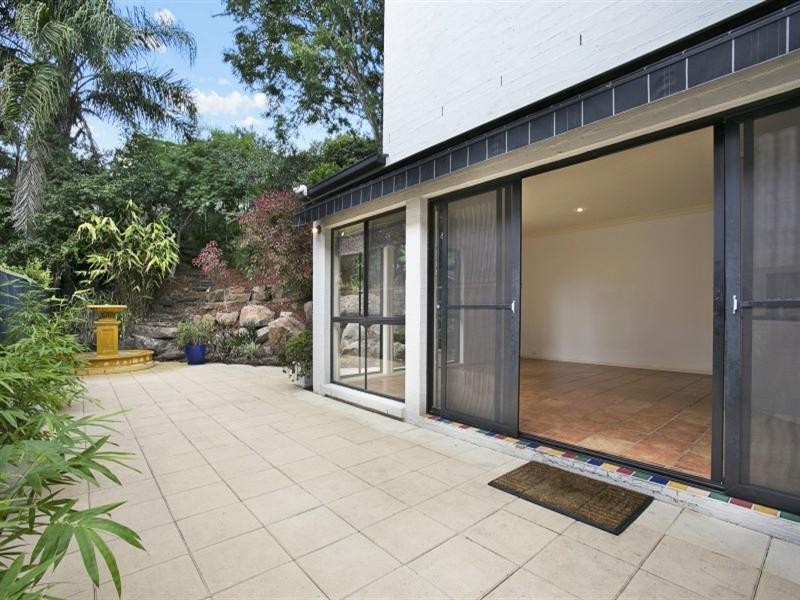 66 Robertson Street, Sherwood QLD 4075