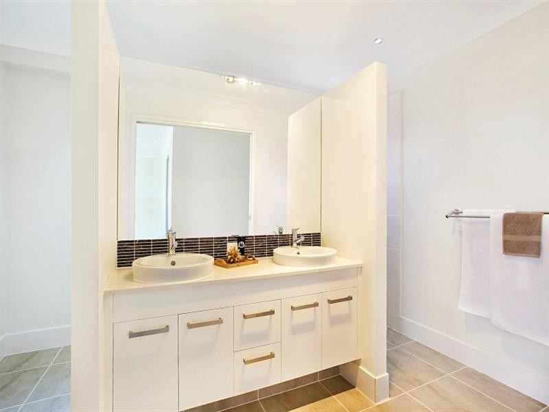 47 Blackwood Street, Sherwood QLD 4075