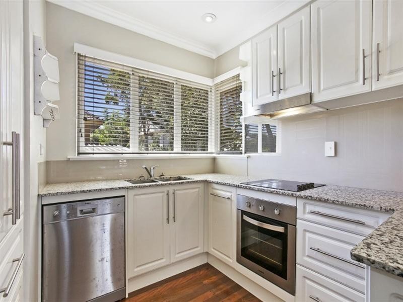 23 Johnstone Street, Sherwood QLD 4075