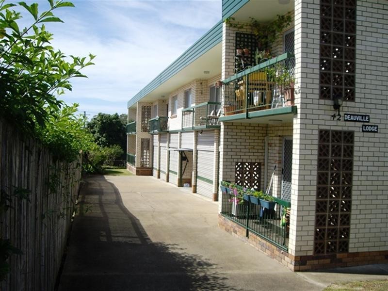 2/42 Primrose Street, Sherwood QLD 4075