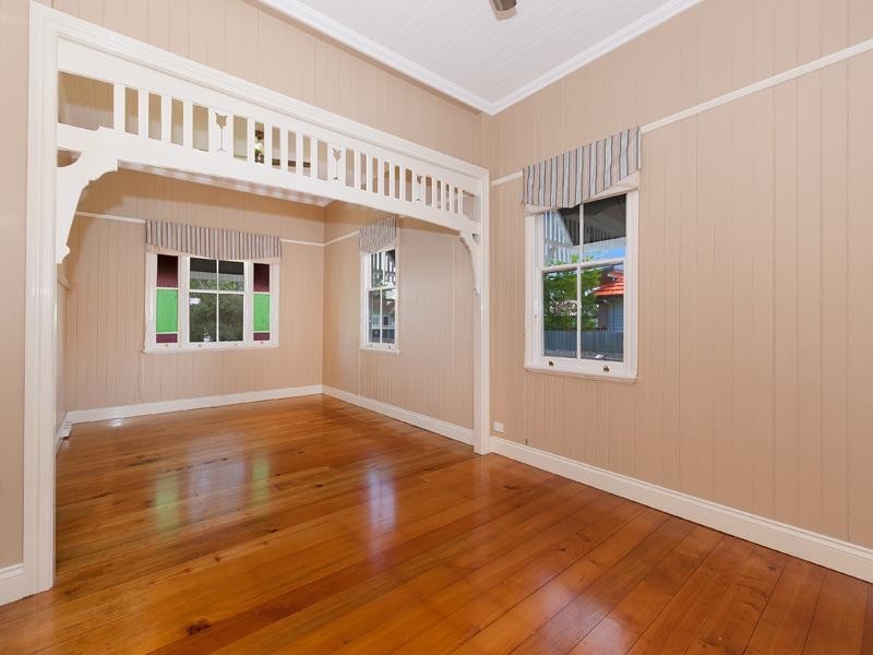 38 Graceville Avenue, Graceville QLD 4075